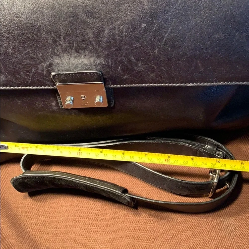 Vintage Coach lock/keys computer shoulder leather